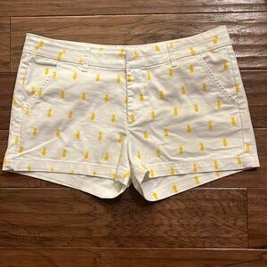 Harper White with Pineapple Print Shorts Size L